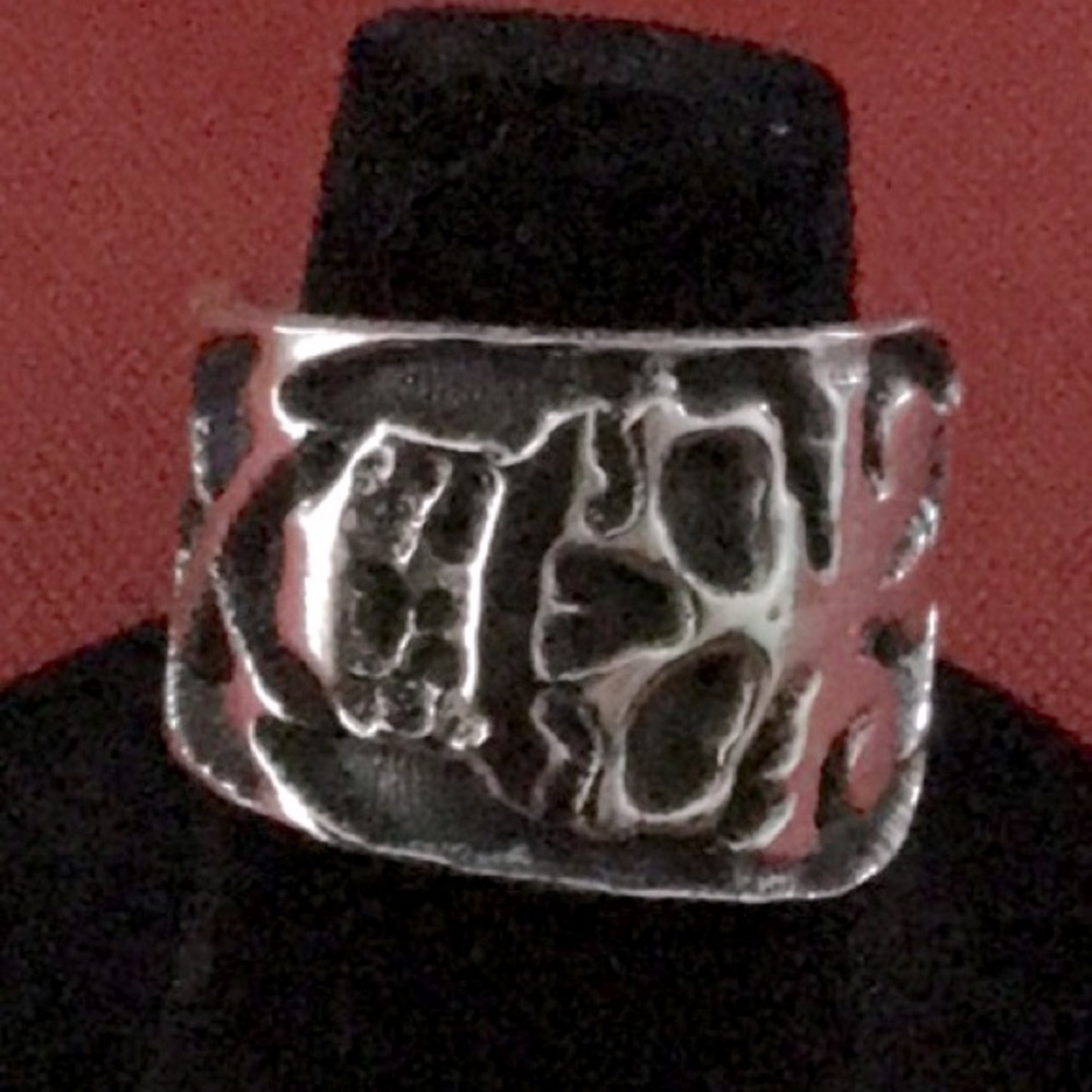Skull ring Sterling Silver